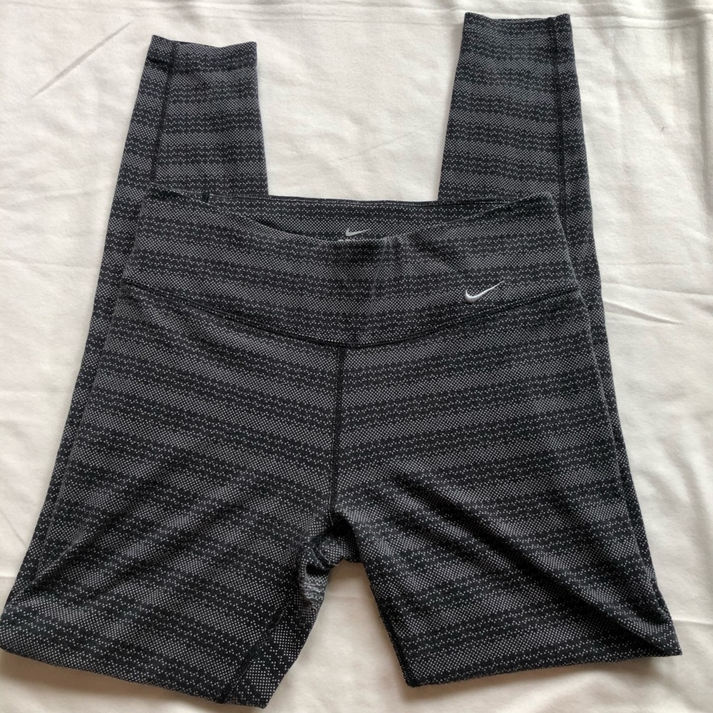 Nike leggings bundle